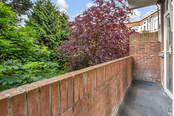 Medium property photo - Jan van Beersstraat 142, 2523 KA Den Haag